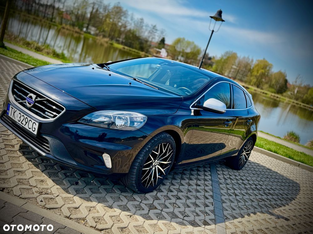 Volvo V40 D4 Drive-E R-Design Momentum - 8