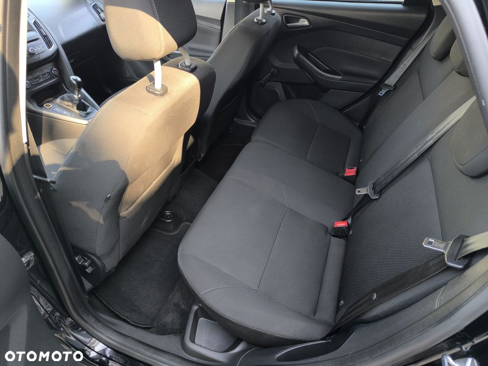 Ford Focus - 15