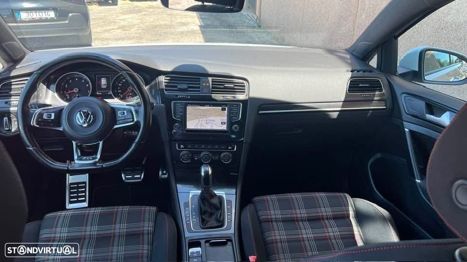 VW Golf 2.0 TSi GTi DSG Performance - 3
