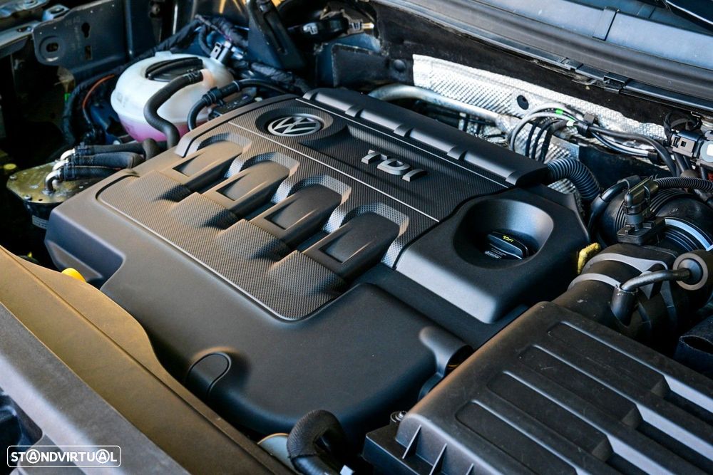 VW Tiguan 2.0 TDI Highline DSG 4Motion - 46