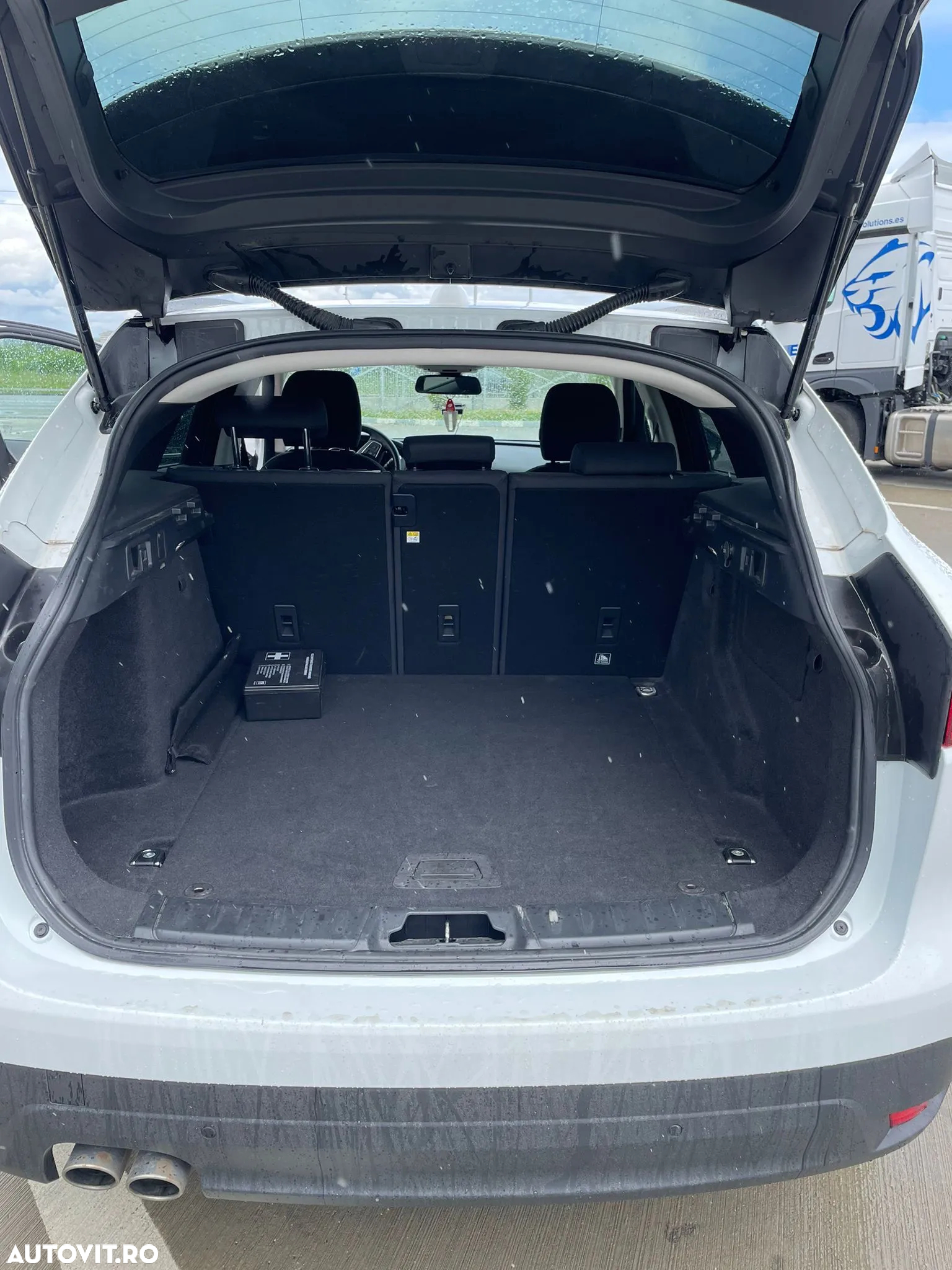 Jaguar F-Pace 20d AWD Pure - 7