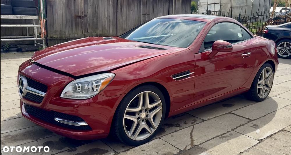 Mercedes-Benz SLK 250 CGI - 21