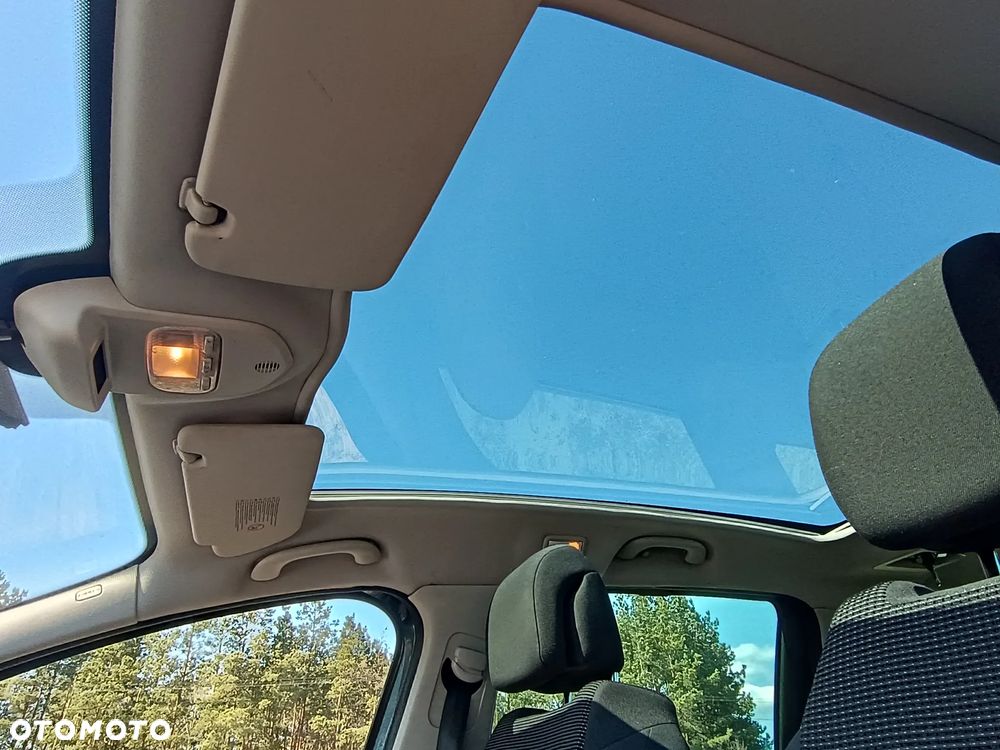 Peugeot 5008 2.0 HDi Active - 16