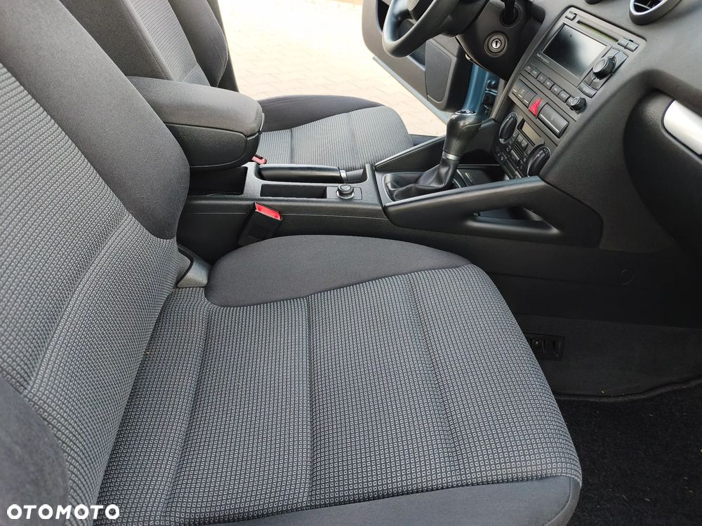 Audi A3 Sportback - 14