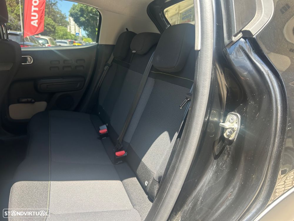 Citroën C3 1.2 PureTech C-Series - 12