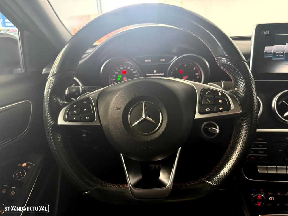 Mercedes-Benz A 180 d 7G-DCT AMG Line - 13