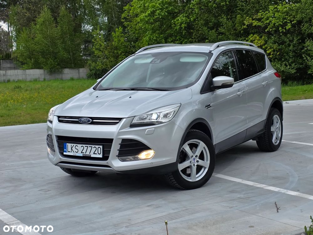 Ford Kuga - 12