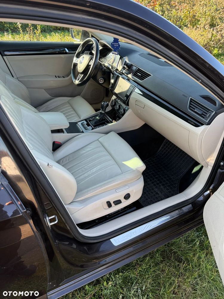 Skoda Superb 2.0 TDI 4x4 L&K DSG - 5