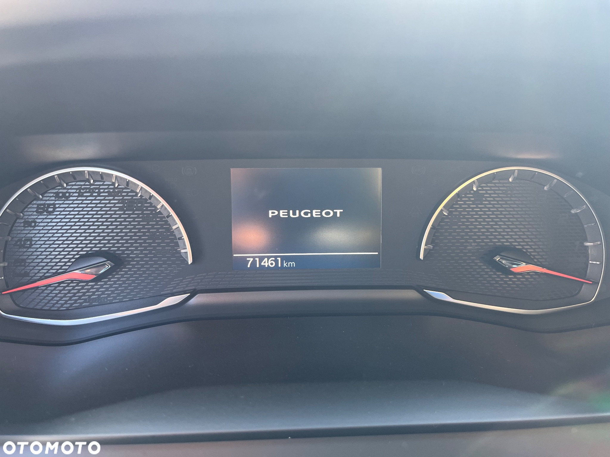 Peugeot 2008 PureTech 100 Stop&Start Active - 6