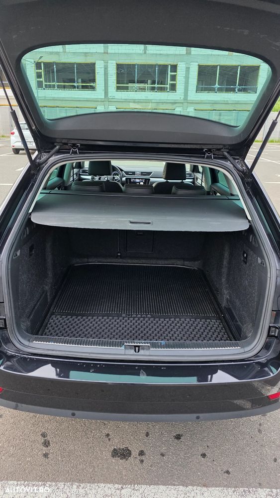 Skoda Superb 1.6 TDI DSG Ambition - 8