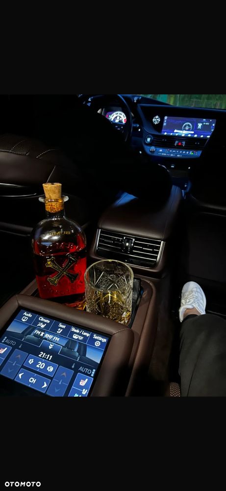 Lexus LS 500 Prestige AWD - 18