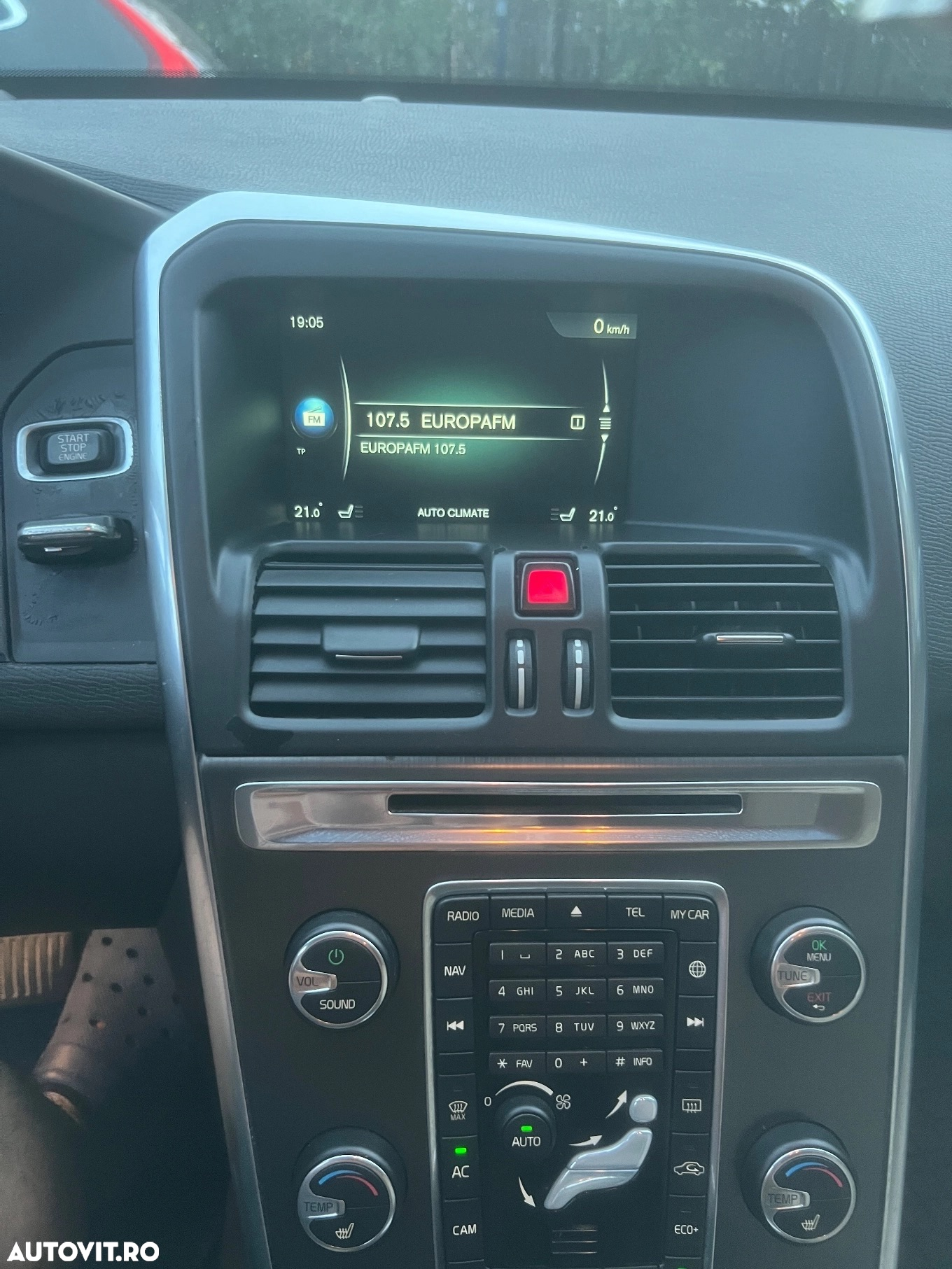Volvo XC 60 D4 Geartronic Momentum - 6