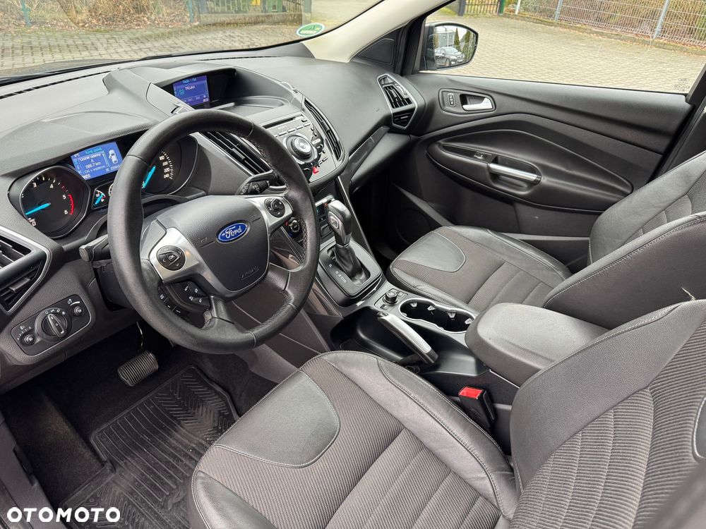 Ford Kuga 2.0 TDCi 4x4 Titanium - 8