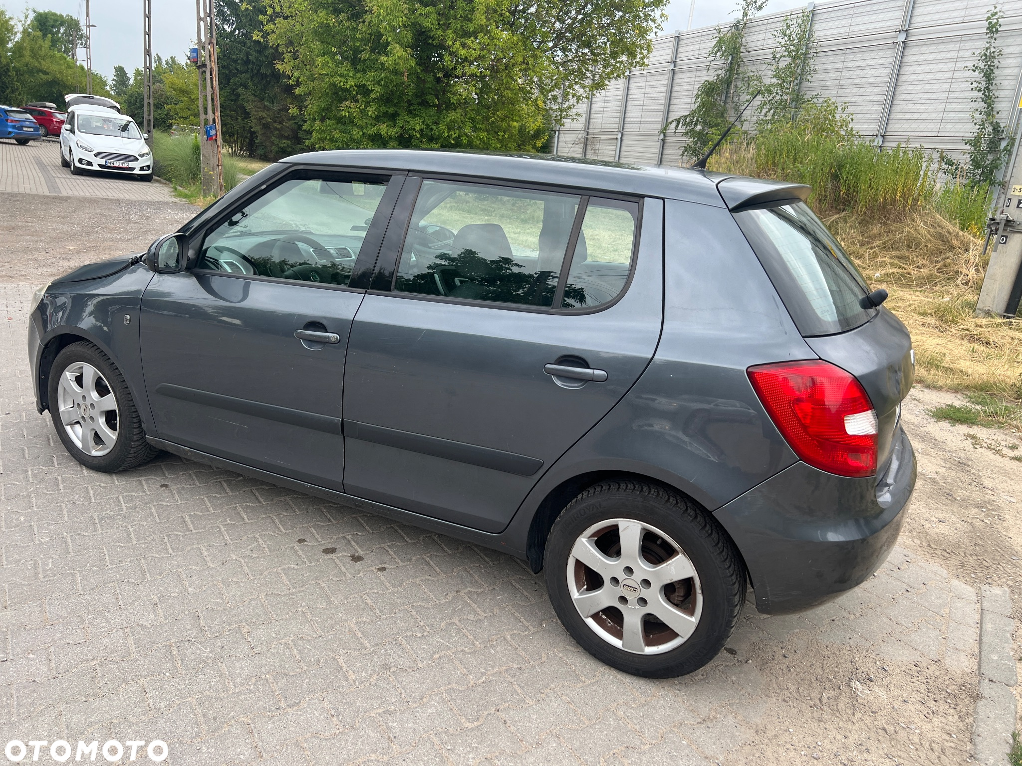 Skoda Fabia 1.4 16V Active Plus - 5