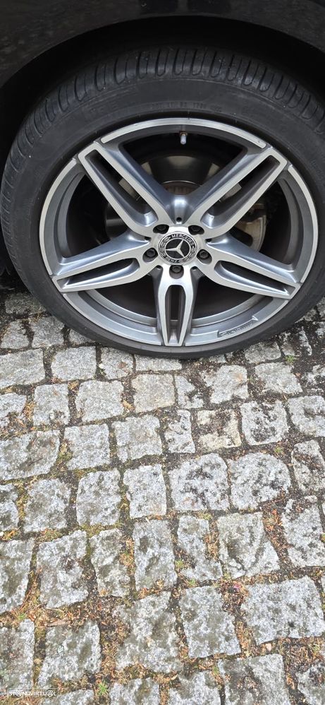 Mercedes-Benz E 300 d AMG 7L - 3