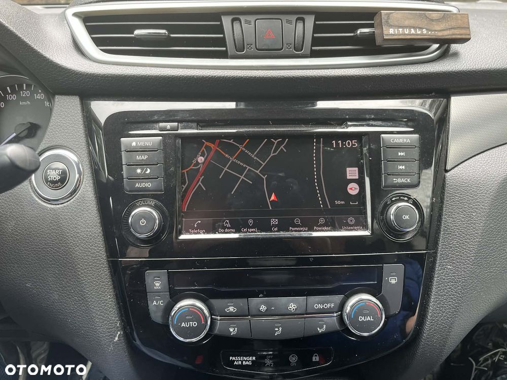 Nissan Qashqai 1.3 DIG-T N-Connecta - 13