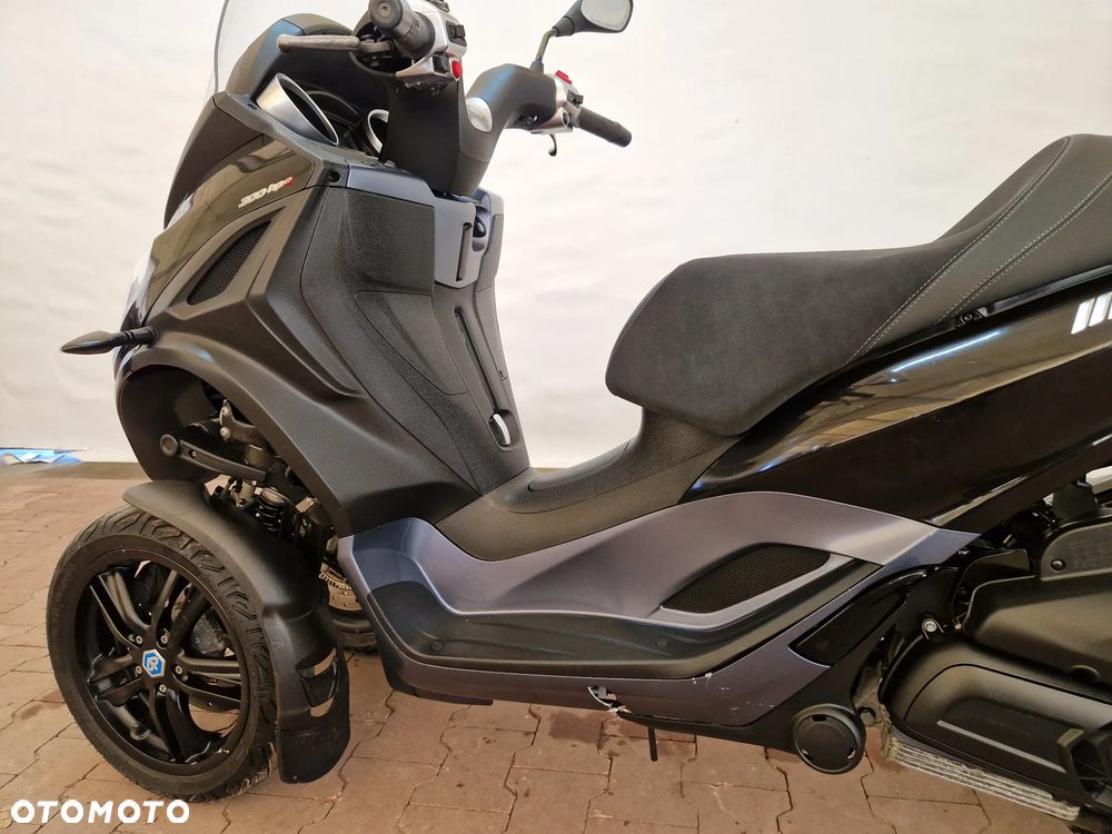 Piaggio MP-3 - 31