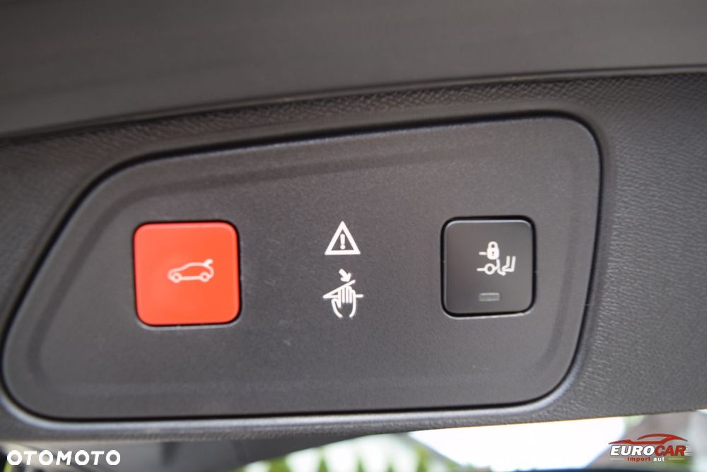 Peugeot 3008 2.0 BlueHDi Crossway S&S EAT8 - 32