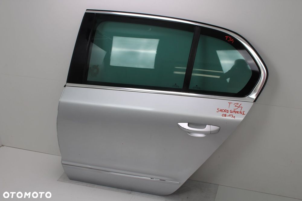 DRZWI LEWY TYŁ SKODA SUPERB II 08-13R HB LA7W - 2