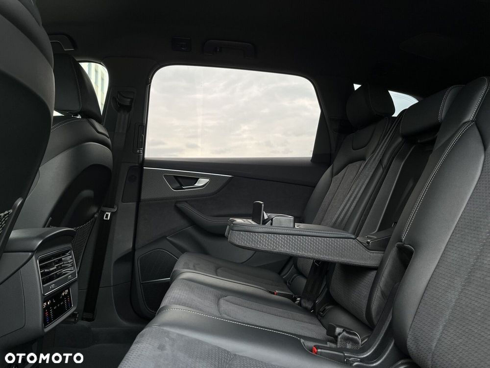 Audi Q7 - 19