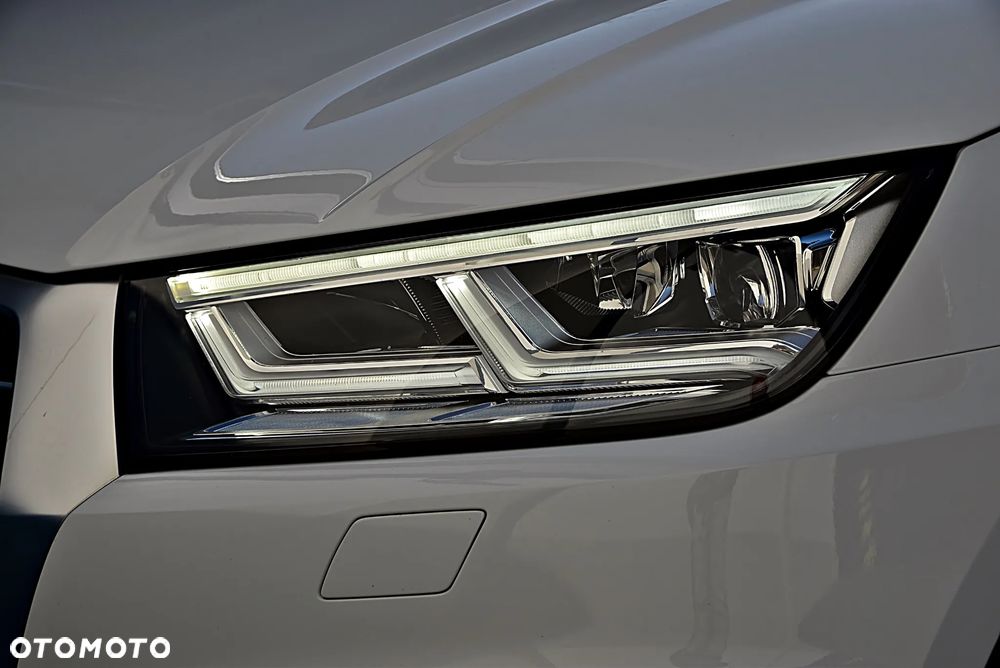Audi Q5 35 TDI Quattro S tronic - 11