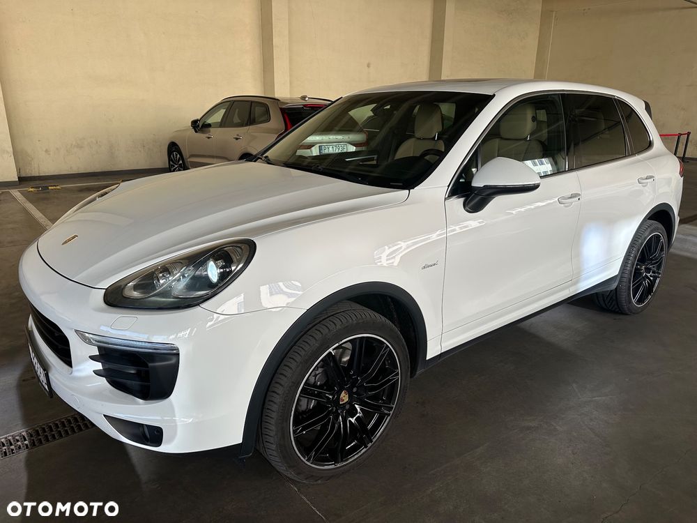 Porsche Cayenne Diesel Platinum Edition - 22