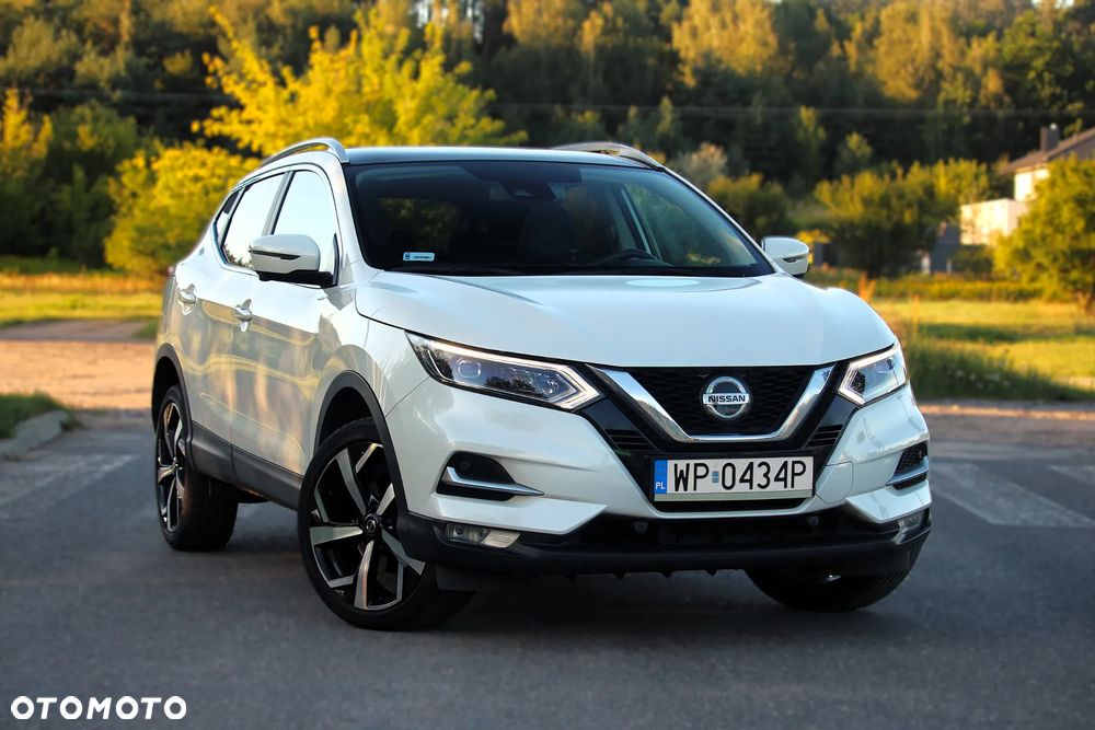 Nissan Qashqai 1.3 DIG-T Tekna - 1