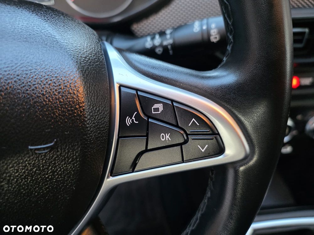 Dacia Sandero TCe 90 Journey - 19