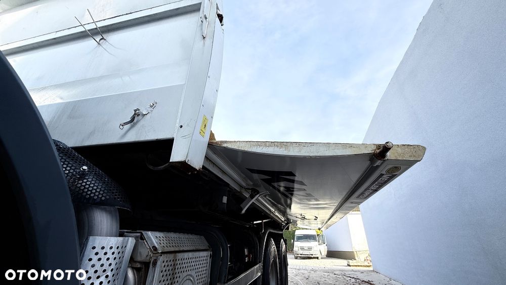 Mercedes-Benz Axor - 18