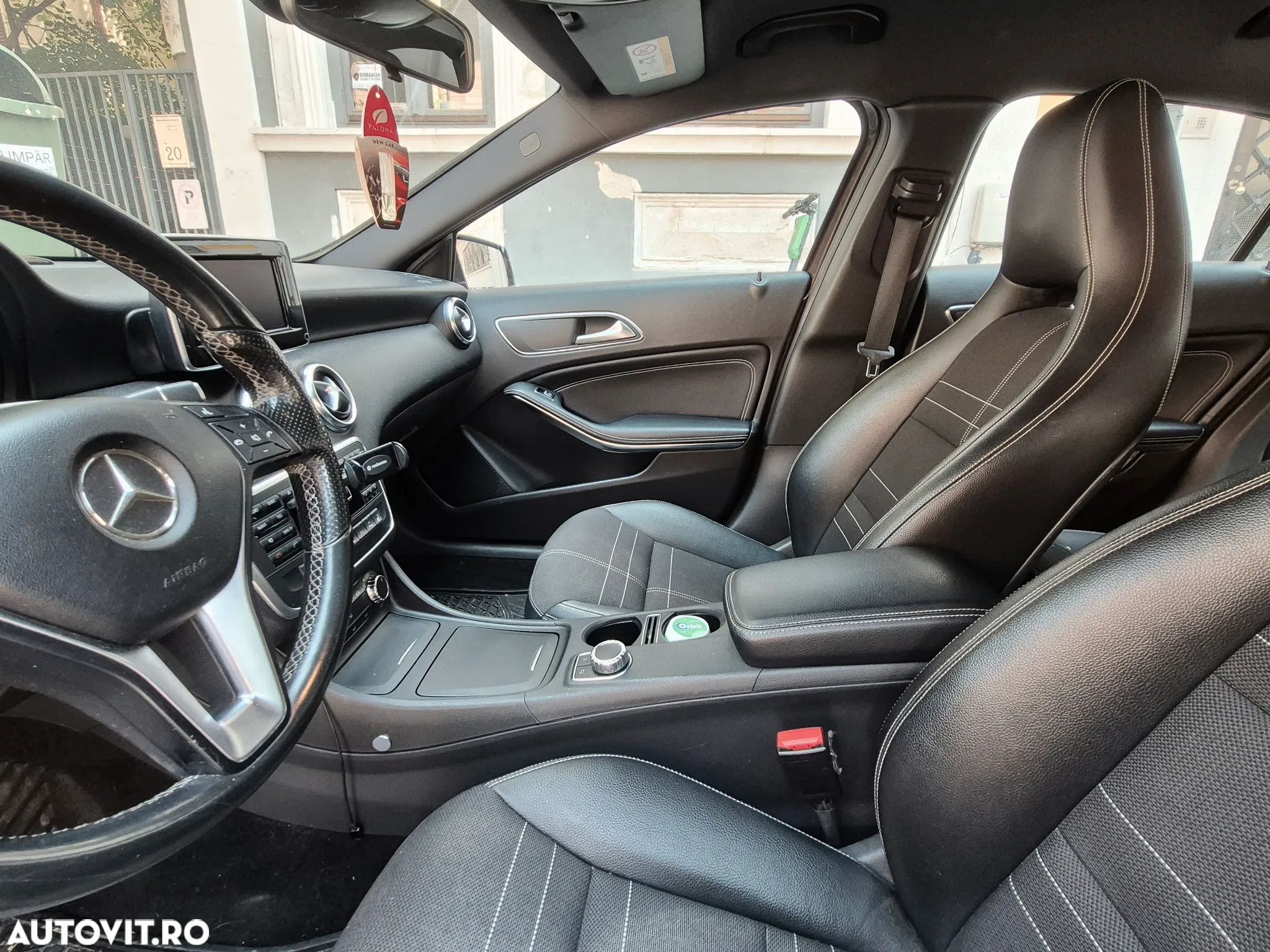 Mercedes-Benz A - 10