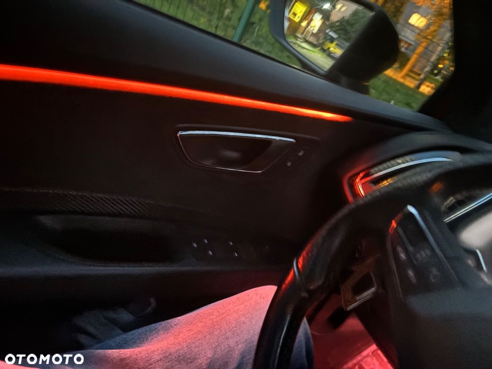 Seat Leon 2.0 TSI Cupra S&S DSG - 23