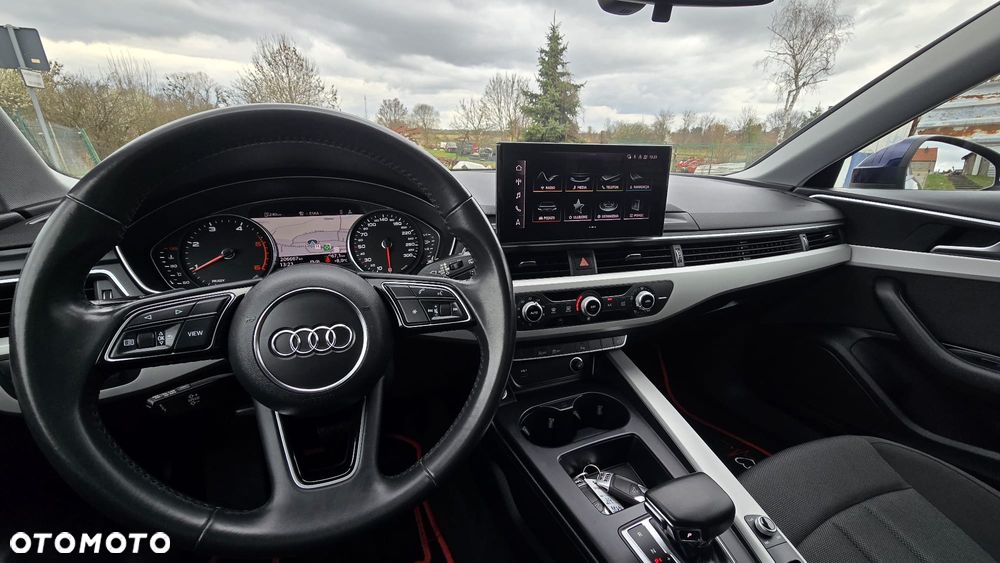 Audi A4 Avant 2.0 TDI Sport S tronic - 9