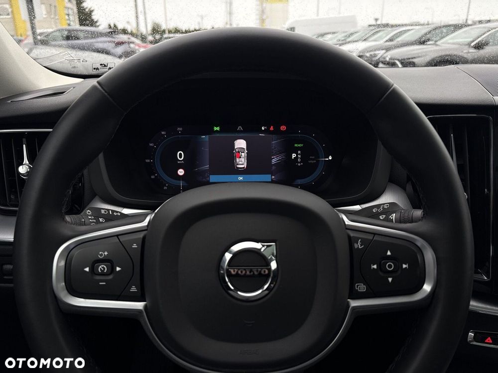 Volvo XC 60 T6 Plug-In Hybrid AWD Inscription - 14