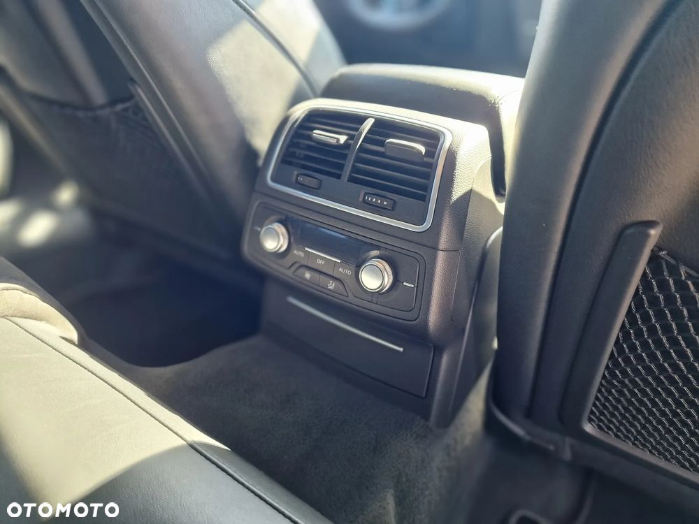 Audi A6 Allroad - 19