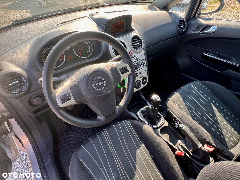 Opel Corsa 1.2 16V Edition - 7