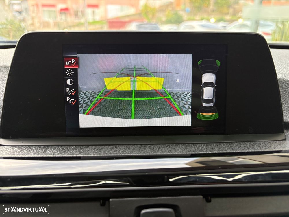 BMW 318 d Aut. Blue Performance Sport Line - 45