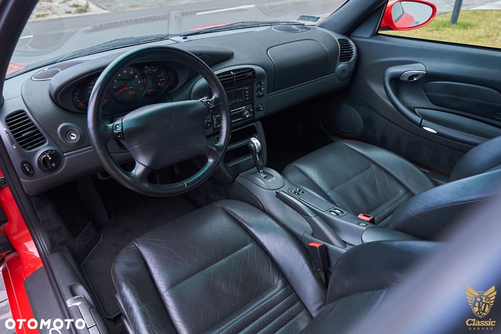 Porsche 911 - 24
