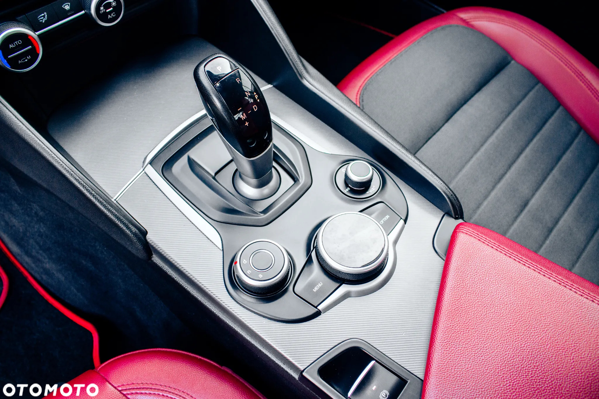 Alfa Romeo Giulia 2.2 D Turbo Super - 27
