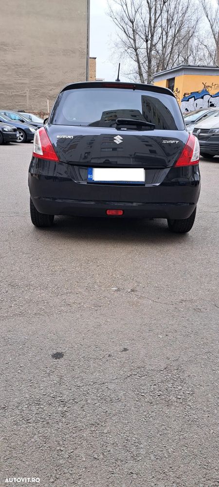 Suzuki Swift - 6