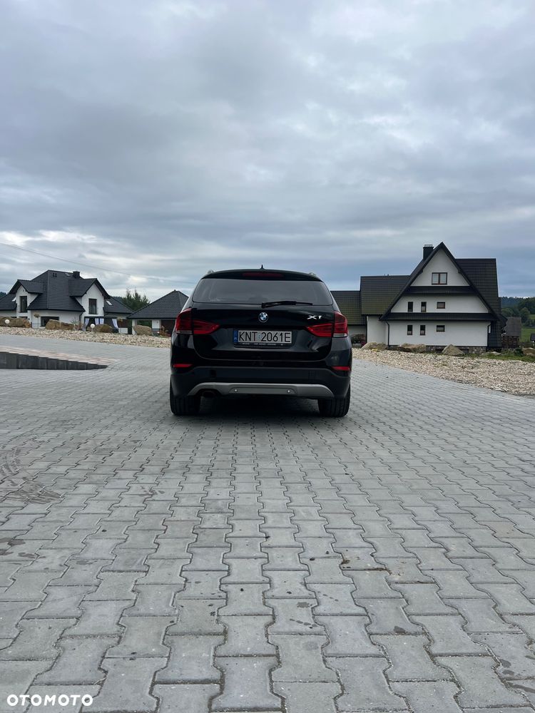 BMW X1 xDrive18d Sport Line - 14