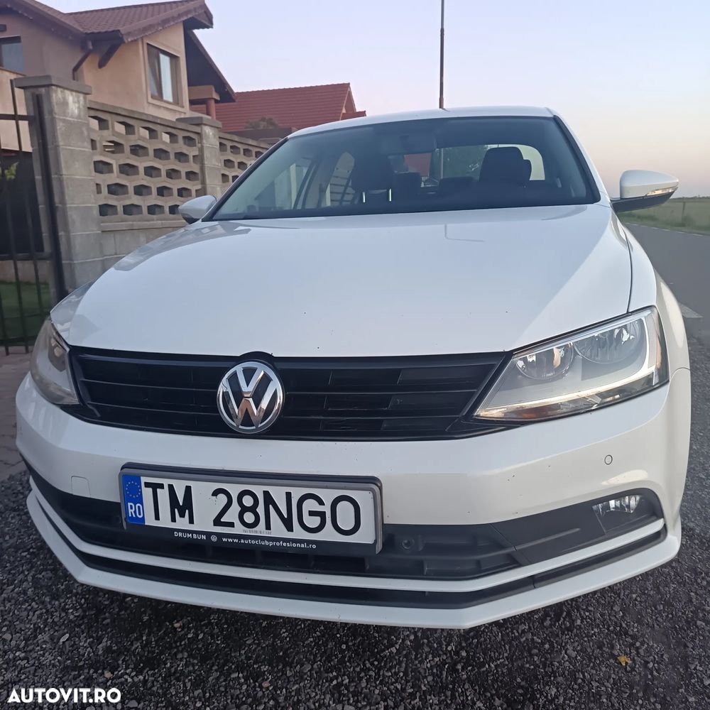 Volkswagen Jetta 1.2 TSI Comfortline - 5