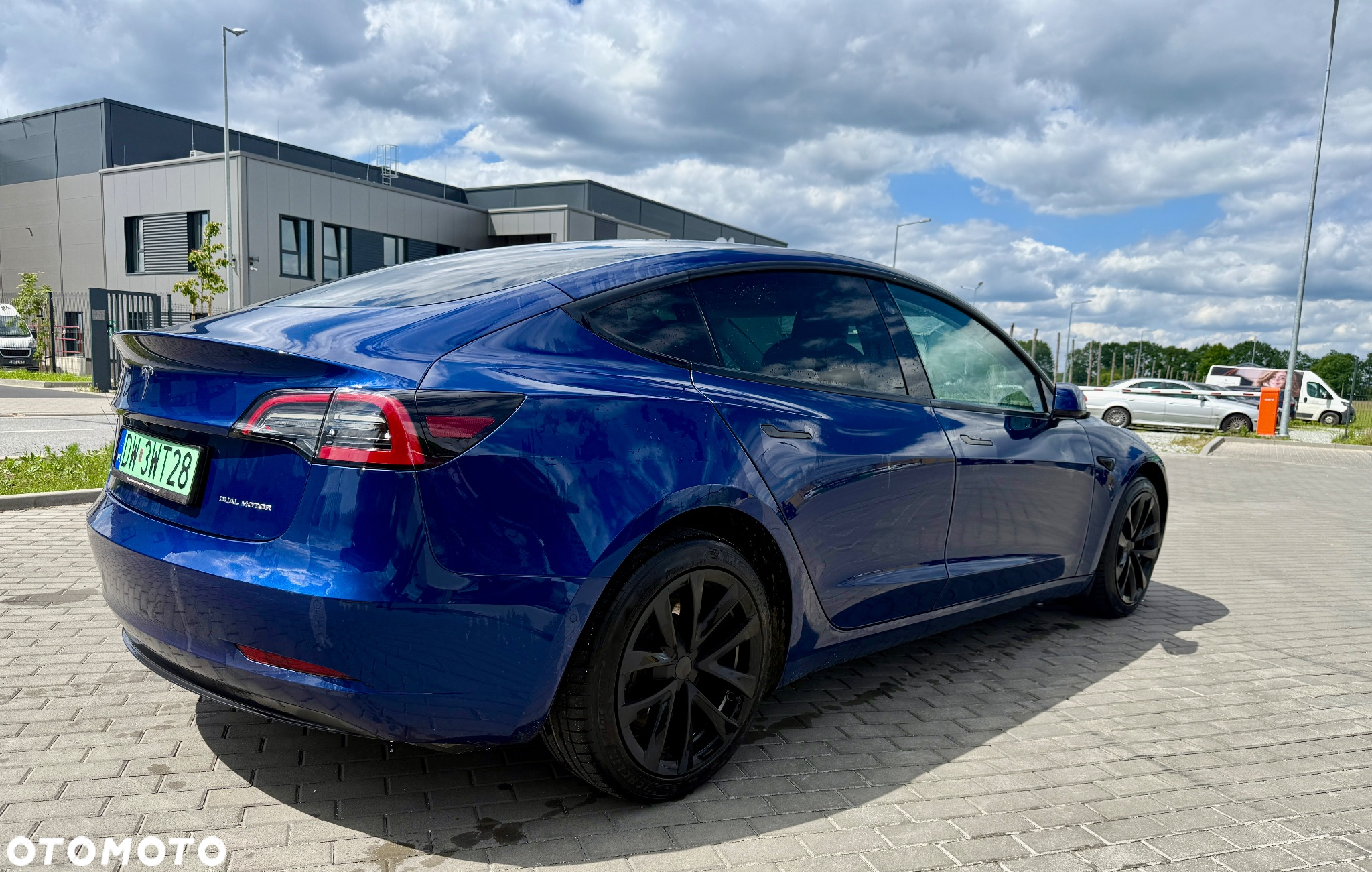Tesla Model 3 Long Range AWD - 7