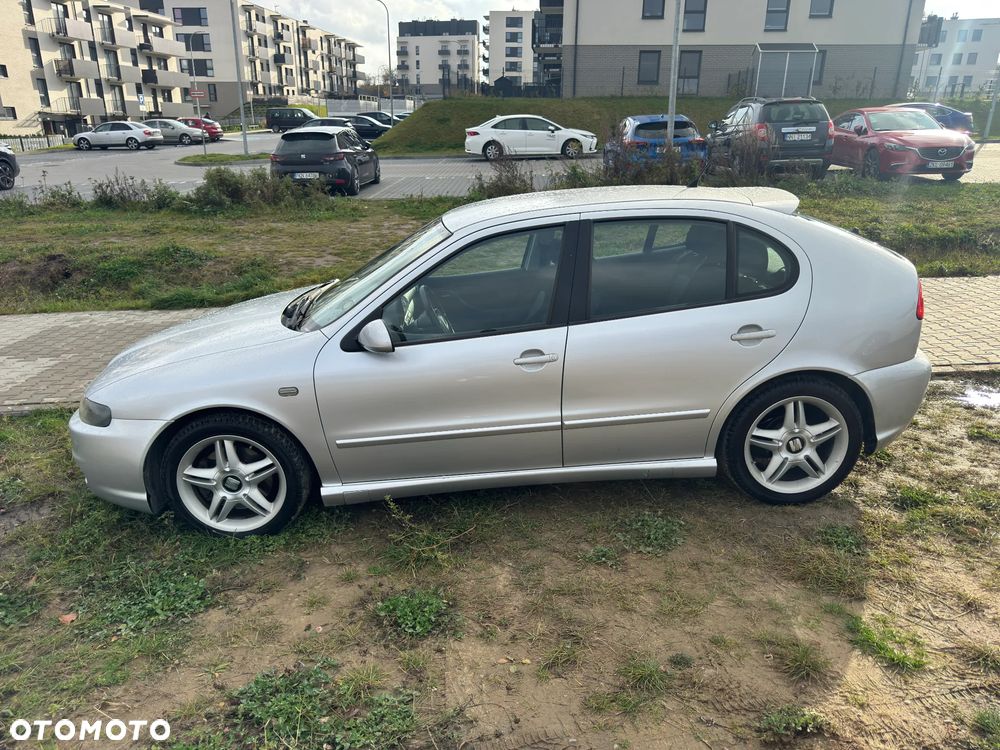 Seat Leon 1.8T Top Sport - 2