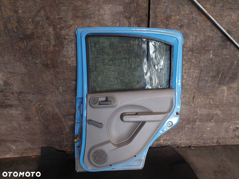 DRZWI KOMPLETNE PRAWY TYŁ FIAT PANDA II 793 - 5