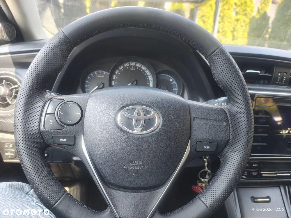 Toyota Auris 1.33 VVT-i Active - 5