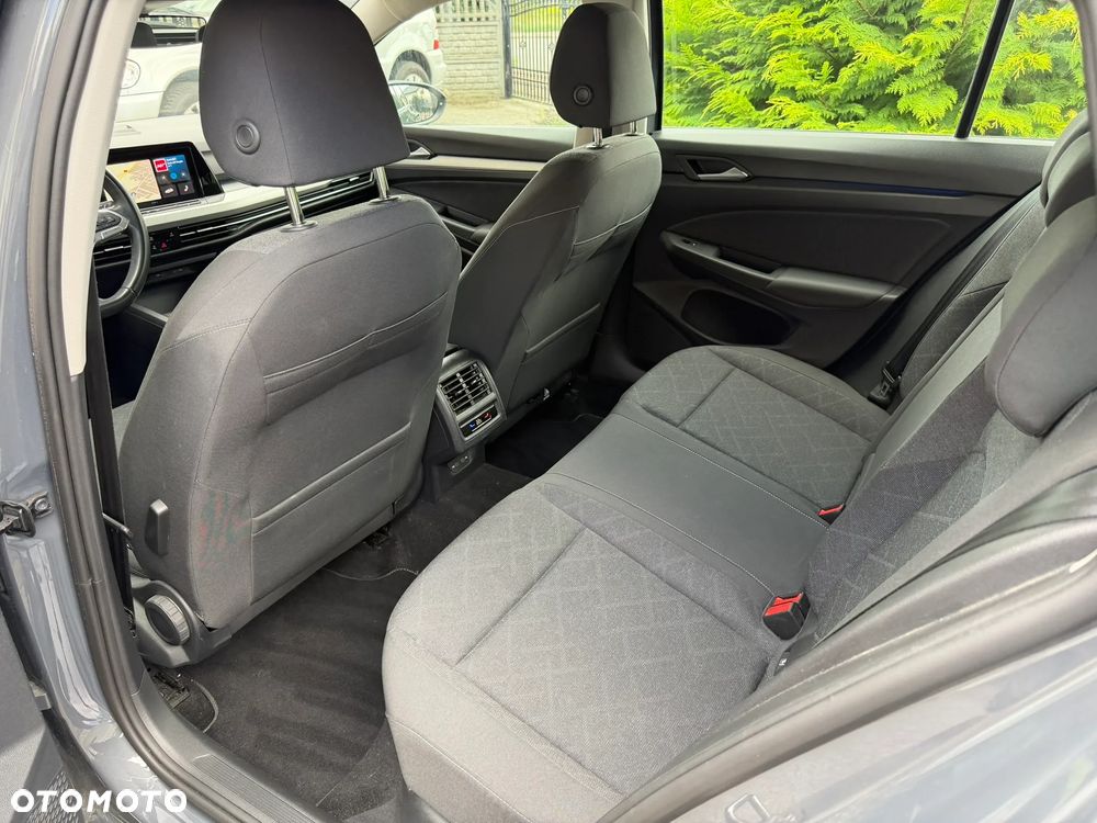 Volkswagen Golf 2.0 TDI SCR DSG Life - 12