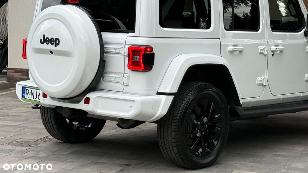 Jeep Wrangler - 13