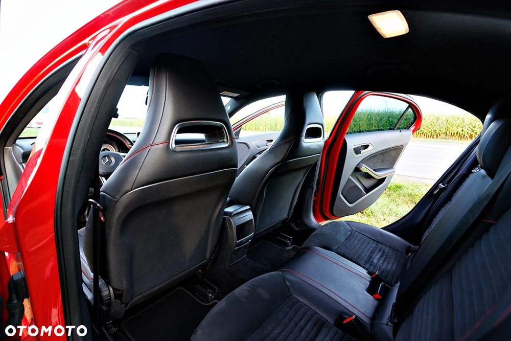 Mercedes-Benz Klasa A 180 BlueEfficiency Edition - 25