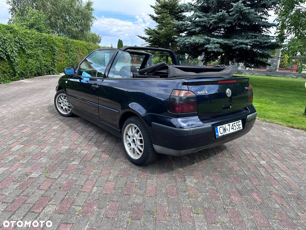 Volkswagen Golf - 13