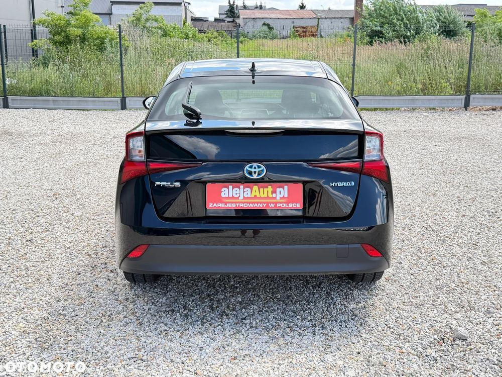 Toyota Prius 1.8 Hybrid Comfort - 11
